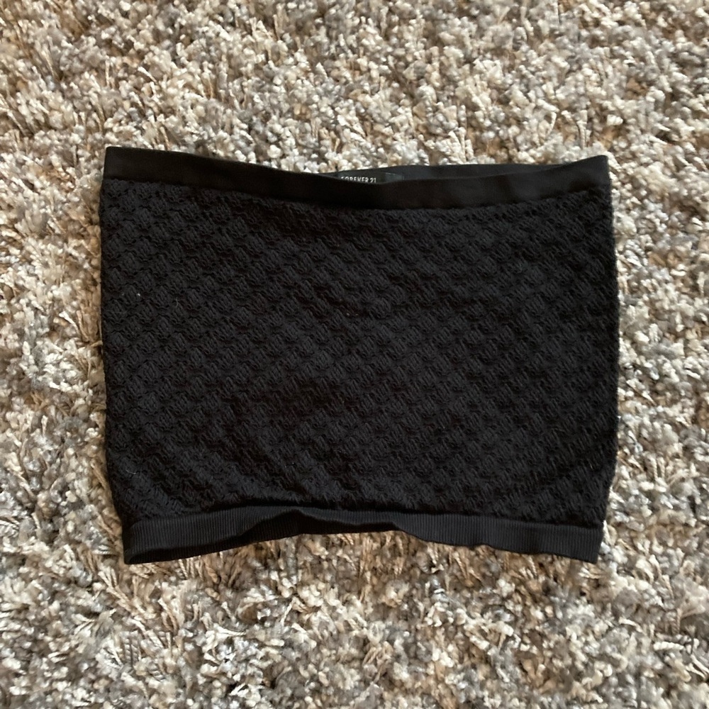 Cute forever 22 black strapless top